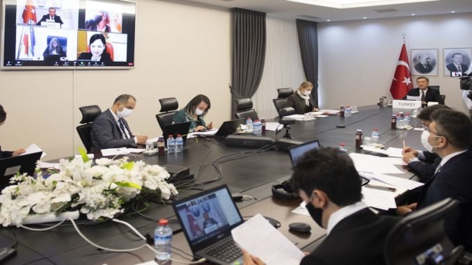 bakan selcuk salgin seyrinde okullardan kaynakli bir artis gorulmedi bakan selcuk salgin seyrinde okullardan kaynakli bir artis gorulmedi