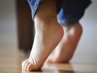 cocuklarda parmak ucu yuruyus nedeni mutlaka arastirilmali