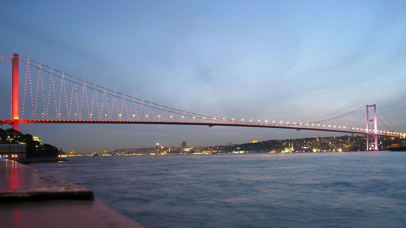 istanbul bogazinin ilk gerdanligi temmuz sehitler koprusu istanbul bogazinin ilk gerdanligi temmuz sehitler koprusu