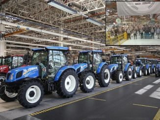 turktraktorden milyonuncu traktor govdesi