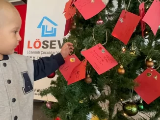LÖSEV'den lösemili çocuklara yeni yıl partisi - Ankara Yaşam