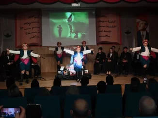 Nutuk Bursa Osmangazi’de teatral gösteriyle anlatıldı - Ankara Yaşam