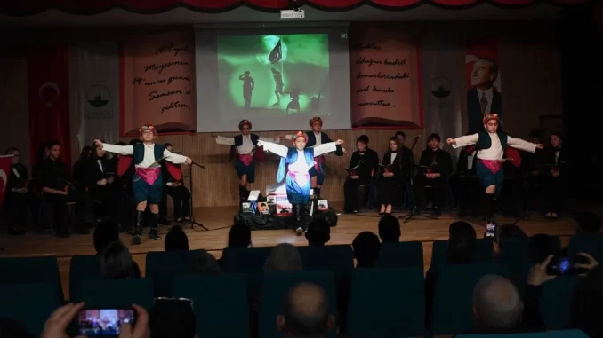nutuk-bursa-osmangazide-teatral-gosteriyle-anlatildi-bbLL9j26.webp