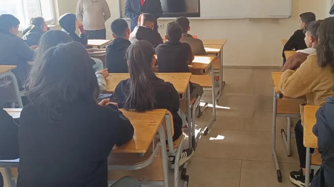 batman-ikikoprude-arkadas-secimi-konferansi-VAtptrDK.webp