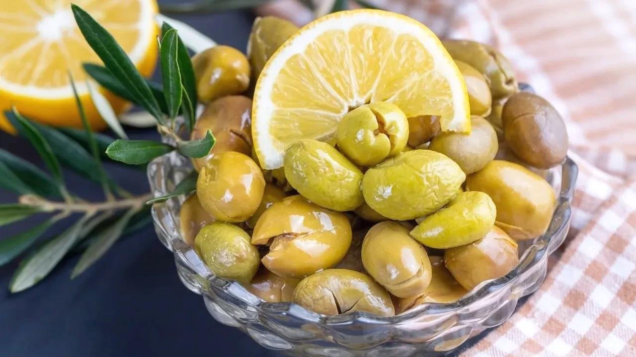 Susuzluk ve Tuz İçeriği Yüksek Gıdaların Etkisi