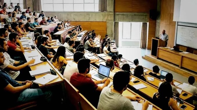 YÖK'ün Açıklamasıyla Üniversitelerde Yeni Eğitim Dönemi Başlıyor - Ankara Yaşam